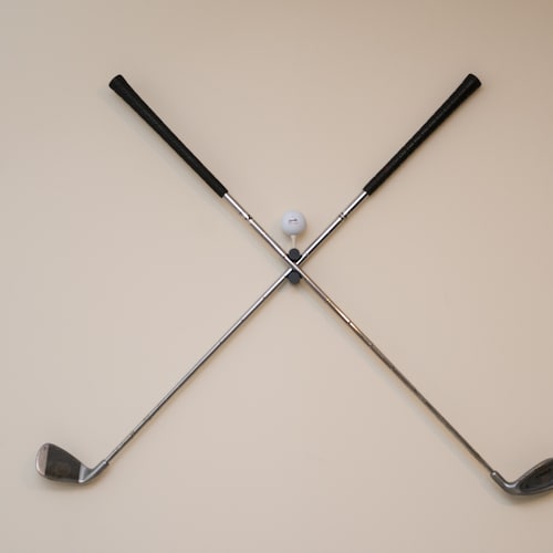 How to Hang Golf Clubs on Wall