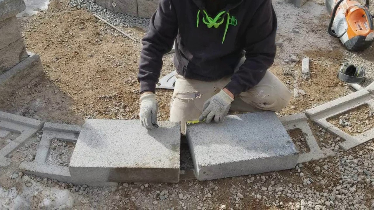 How to Cut Retaining Wall Capstones