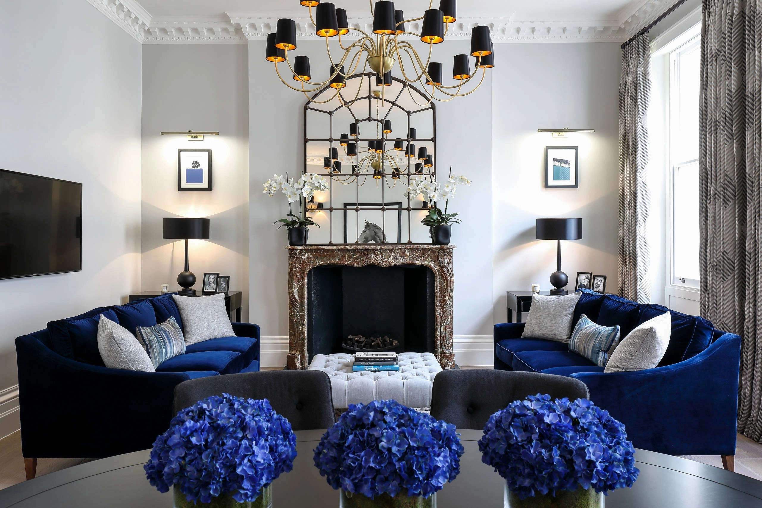 How to Decorate With a Blue Couch