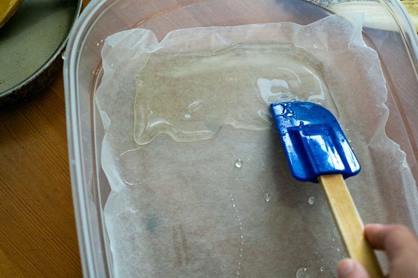 How to Make Wax Strips at Home