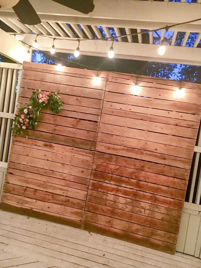 How to Build a Pallet Wall Back Drop