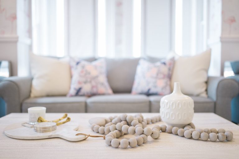 How to Decorate With Prayer Beads