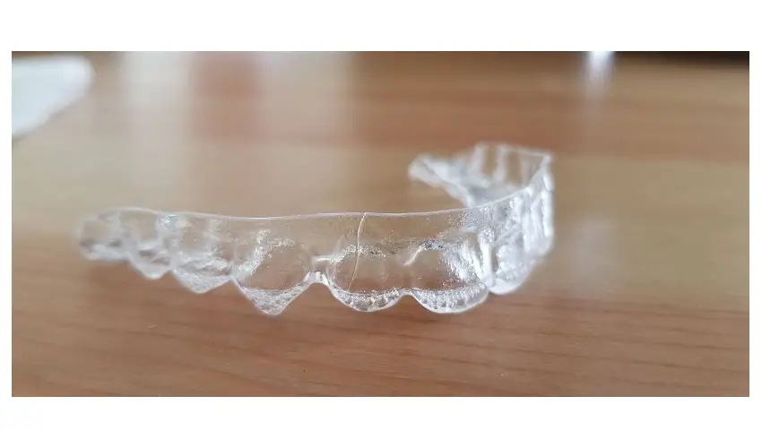 How to Fix a Broken Plastic Retainer at Home