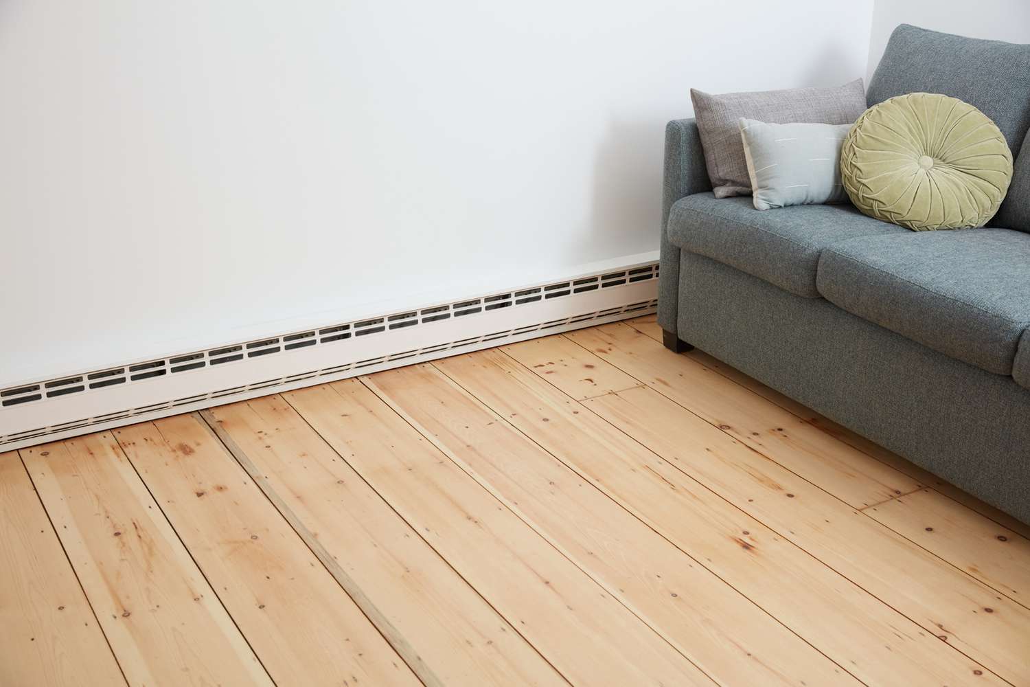 How to Arrange Furniture around Baseboard Heaters