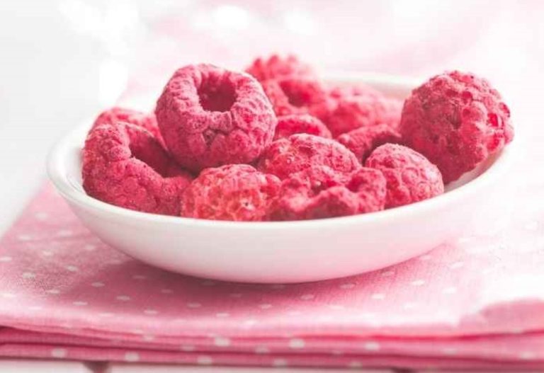How to Freeze Dry Raspberries at Home