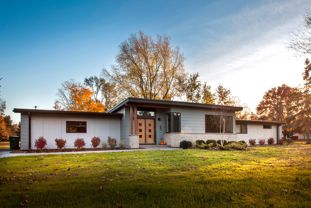 How Do You Update a 1970'S Ranch-Style House