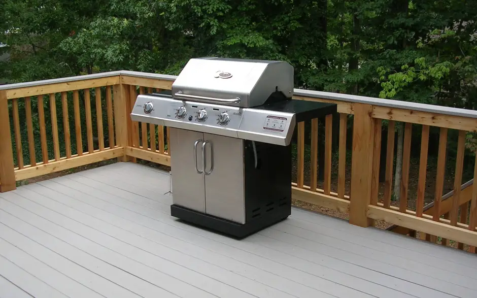 How Far Should a Grill Be from Vinyl Siding
