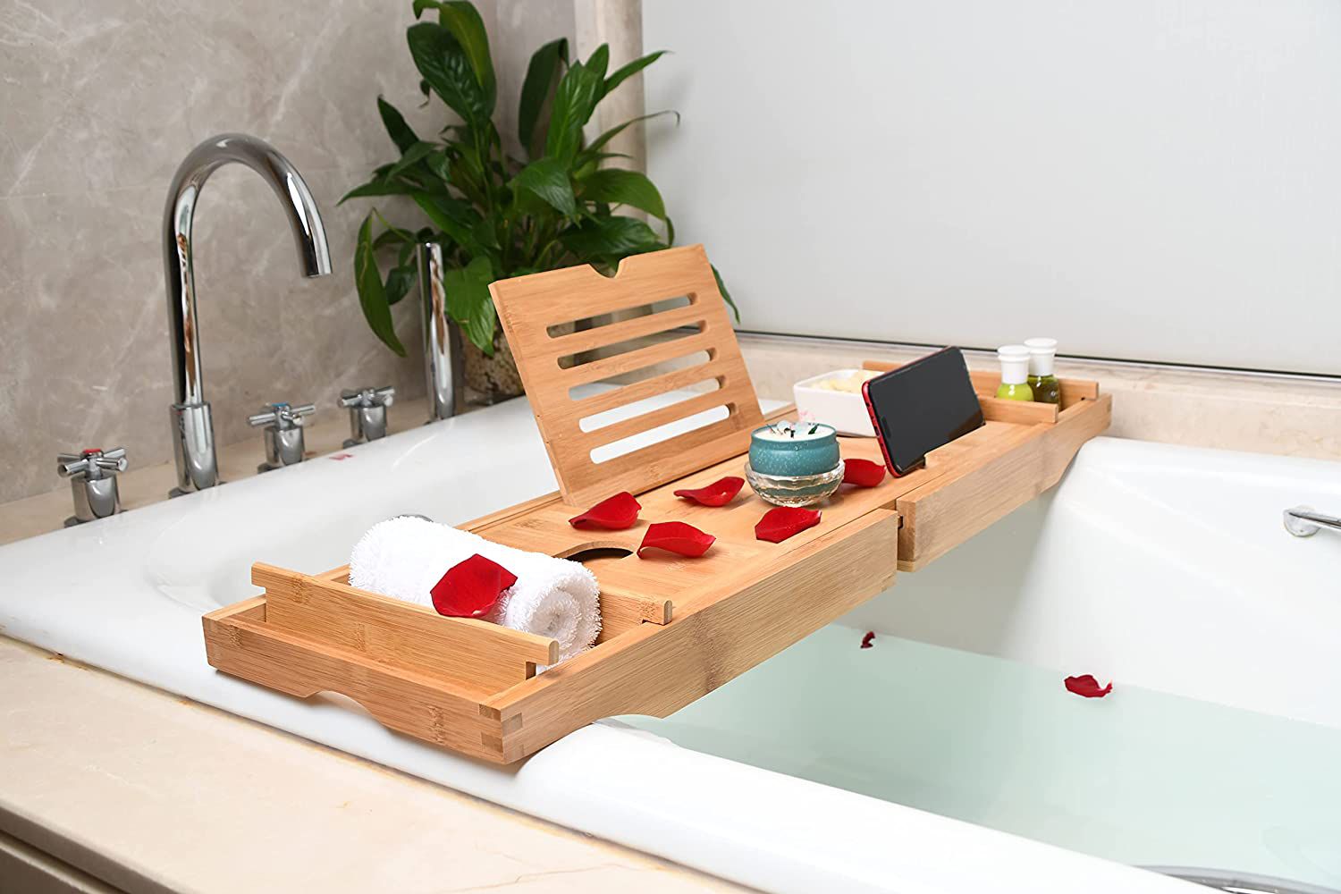 What-is-the-Best-Wood-for-a-Bath-Caddy