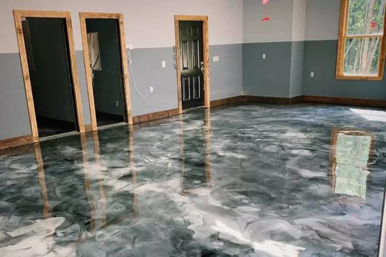 How Many Square Feet Will 3 Gallons of Epoxy Cover?