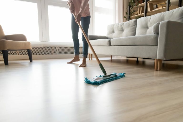 What is the Best Cleaning Solution for Luxury Vinyl Plank Flooring?