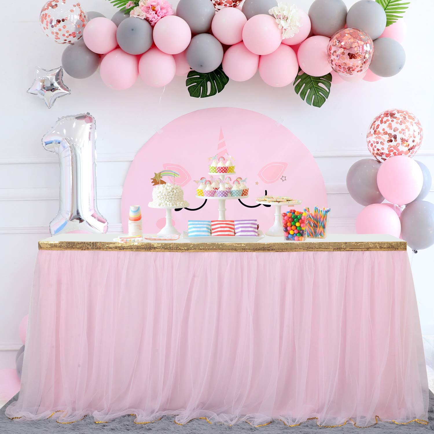 What are Some Simple Tips for Decorating a Table for a Birthday Party