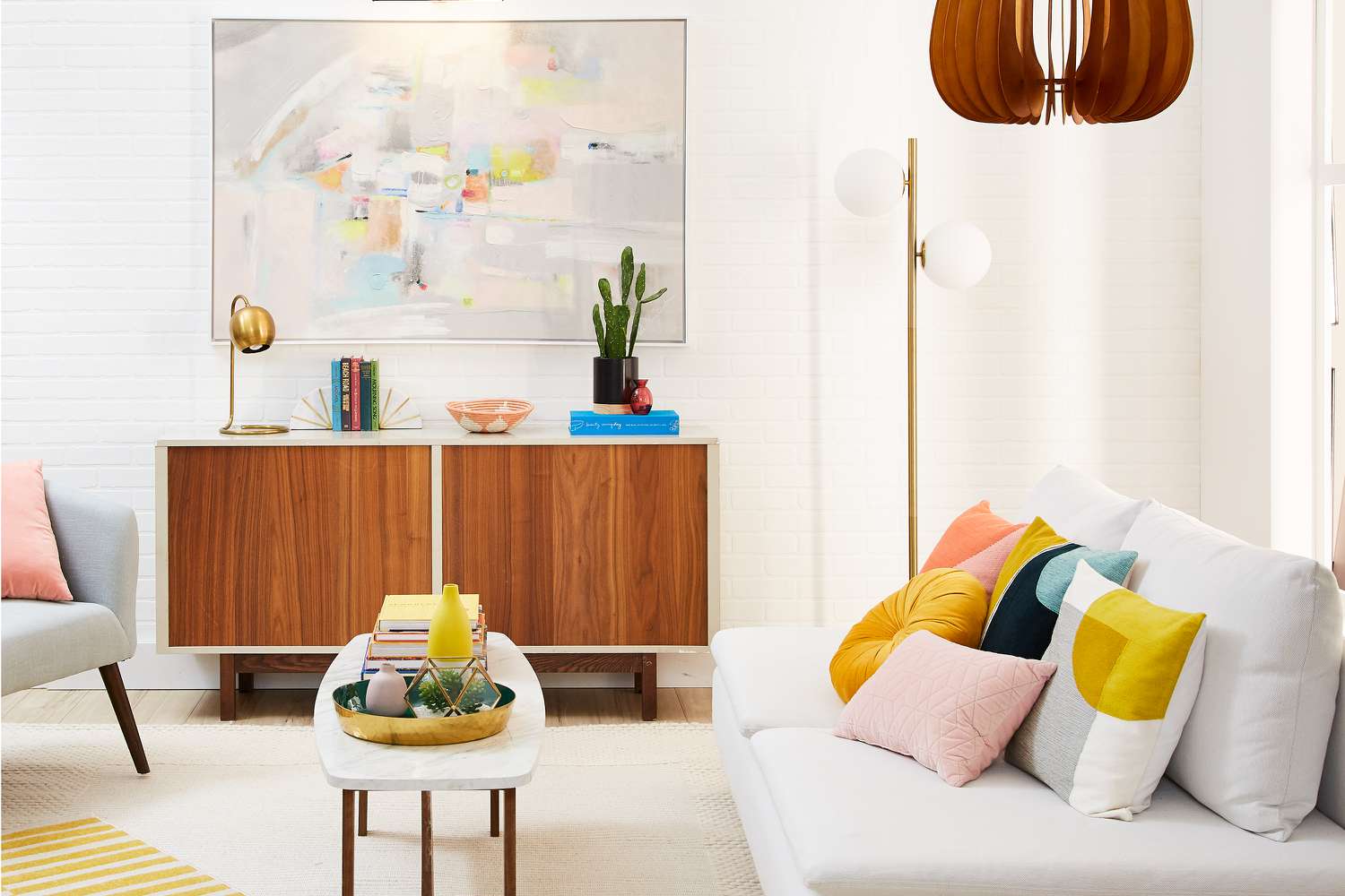 How To Choose The Perfect Wall Art For Your Livingroom