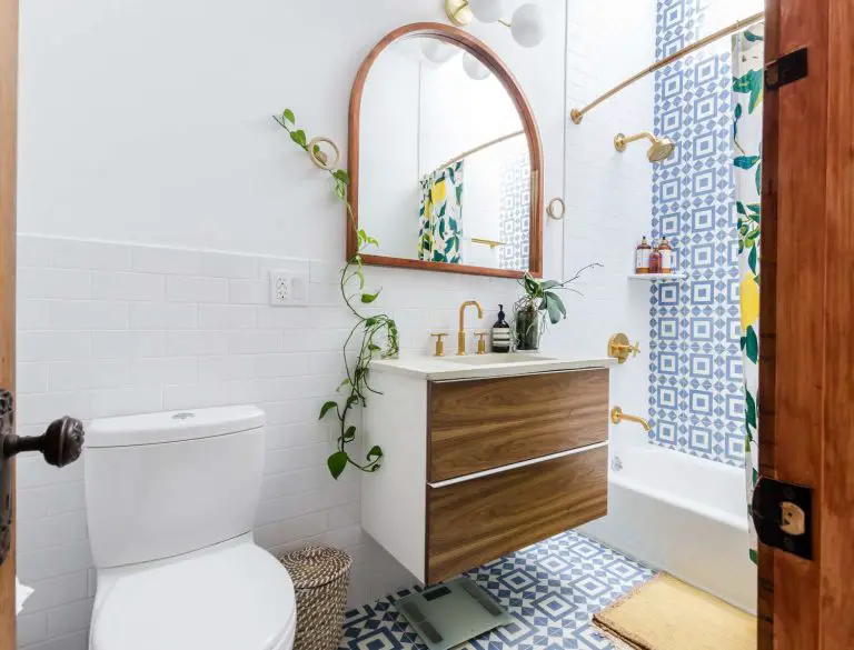 Comprehensive Guide To Remodeling A Small Bathroom