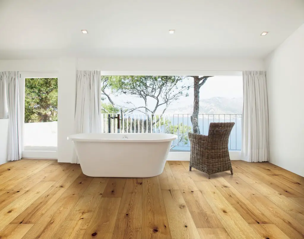 Caring for and Maintaining Hardwood Flooring in a Bathroom