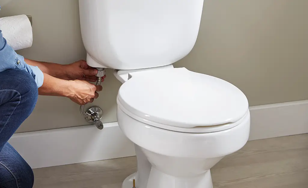 Symptoms of Toilet Leakage at the Bottom When Flushed