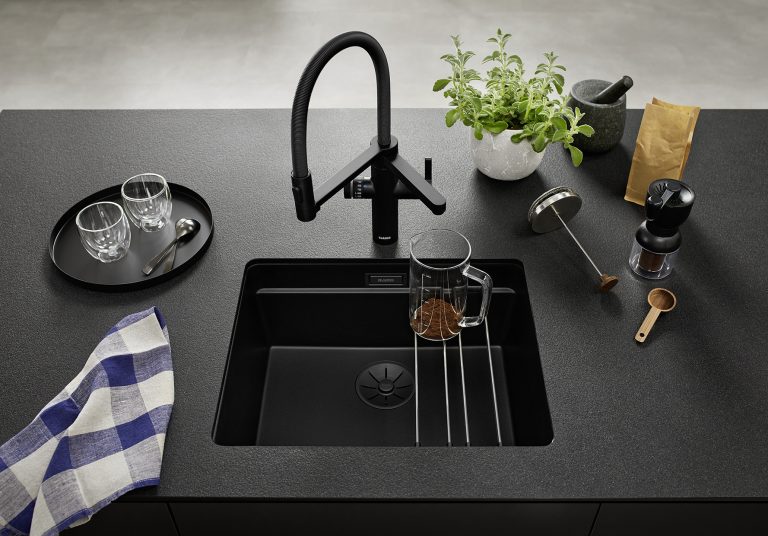 Are SILGRANIT Sinks Easy To Clean?