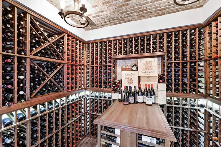 How Do I Choose A Good Wine Cellar?