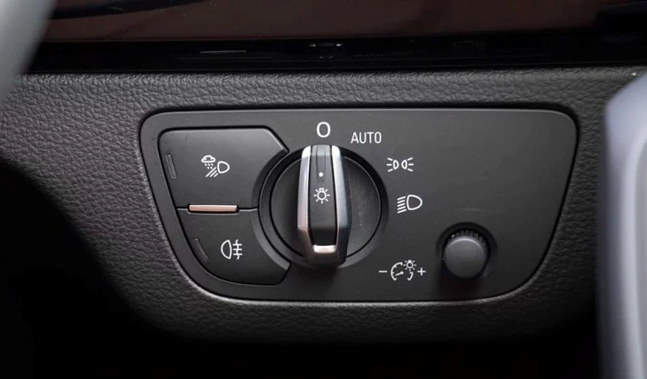 How To Turn Off Interior Lights With Hatch Open