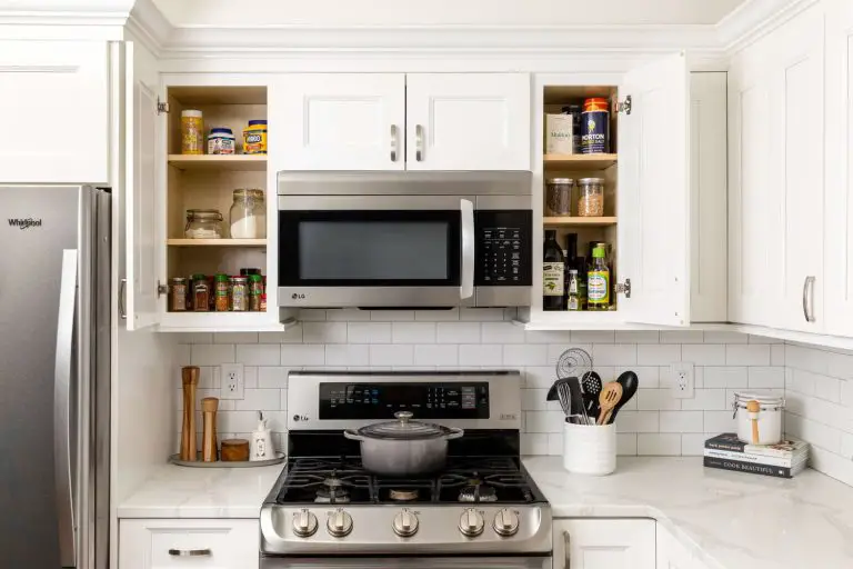 How Do You Organize A Full Kitchen?