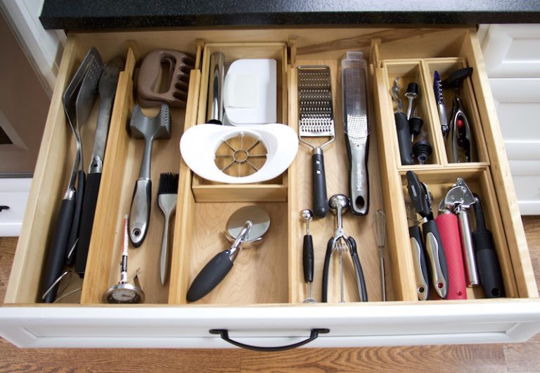 How Do You Arrange Kitchen Items?