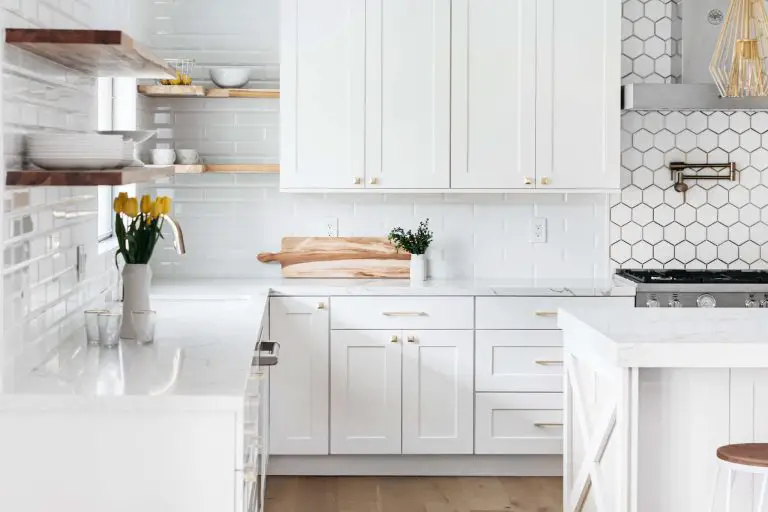 What Size Kitchen Cabinets Are Best?