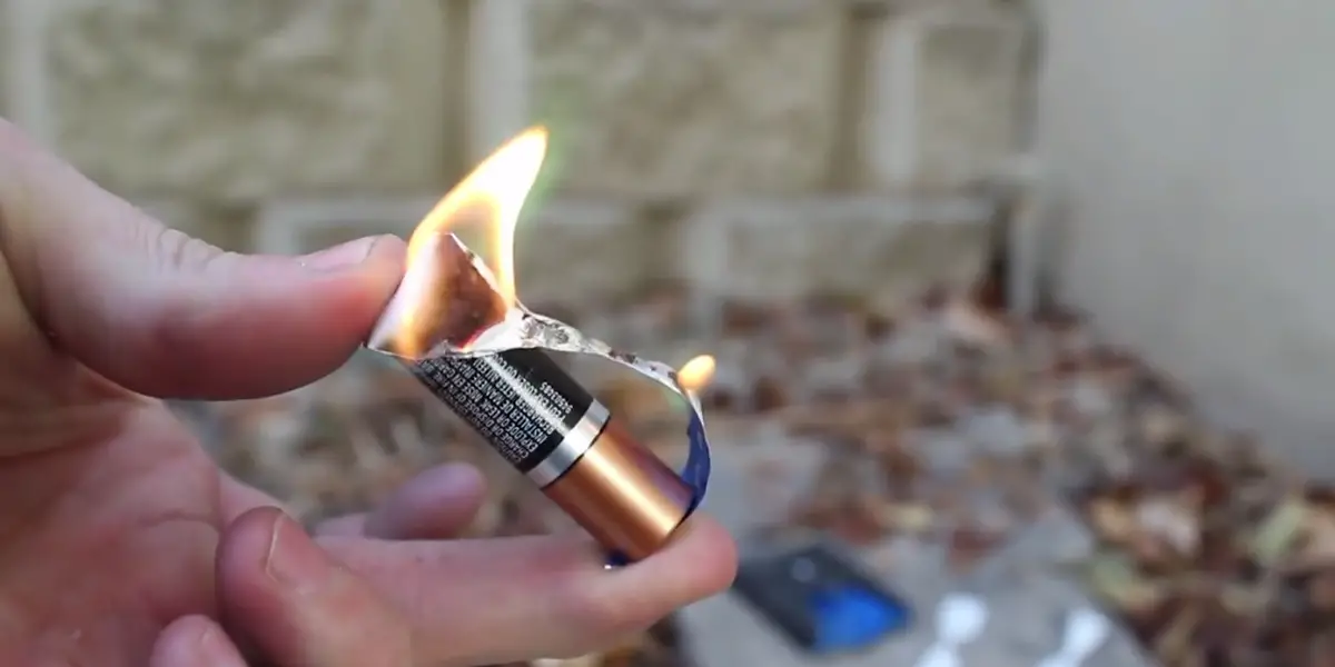 Will Aluminum Foil Burn With Battery