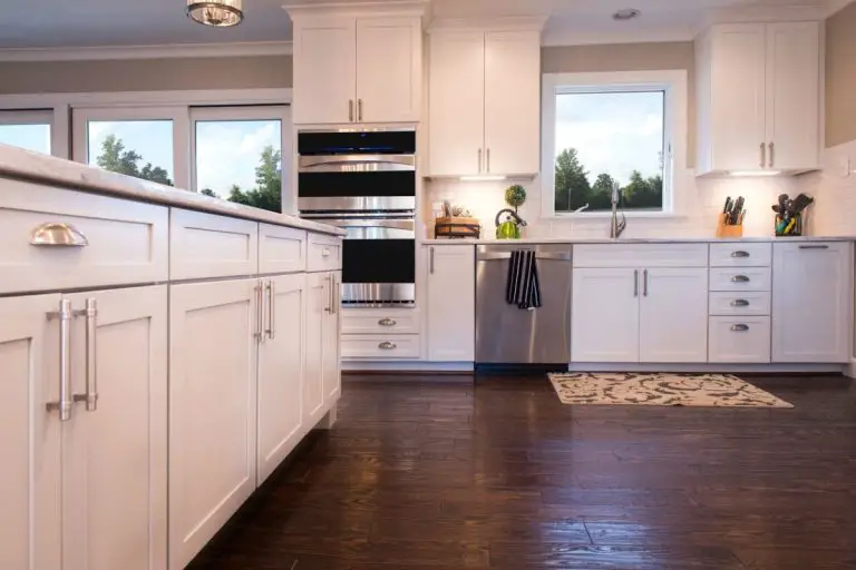 Is It OK To Have Hardwood Floors In A Kitchen?