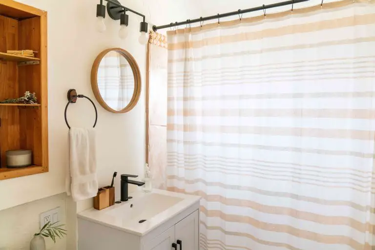 How Can I Make My Small Bathroom More Attractive?