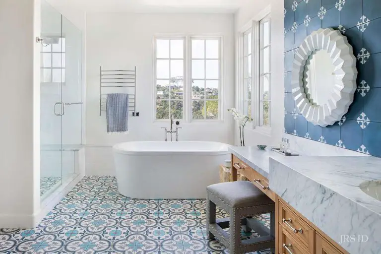 Blue And White Bathroom