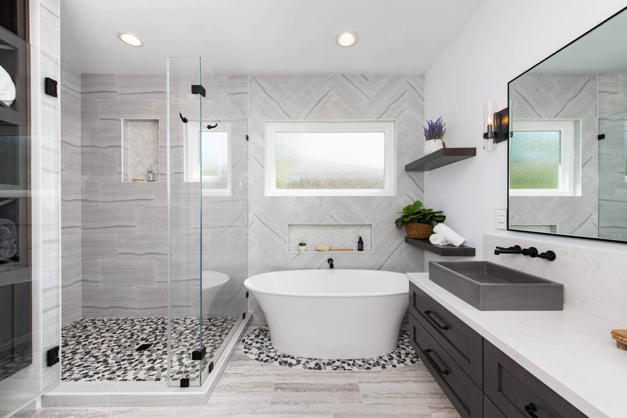 Design Considerations for Walk-In Showers in Small Bathrooms