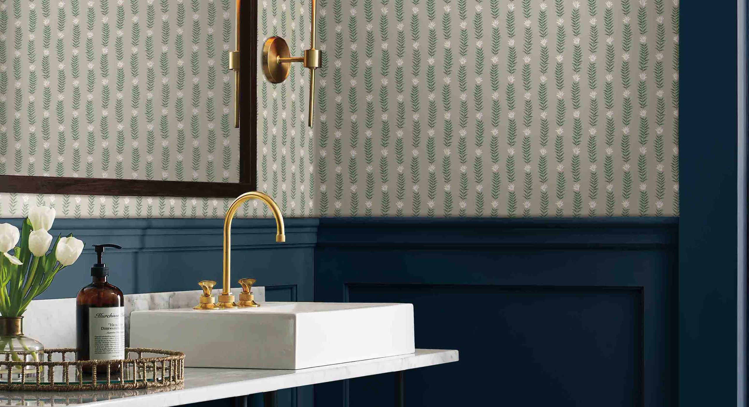 How to Install Wallpaper in the Bathroom