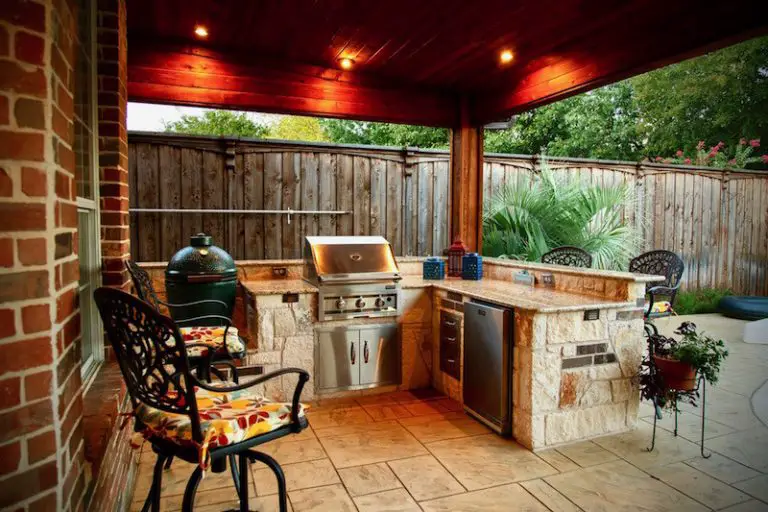 How To Design An Outdoor Kitchen On A Budget?