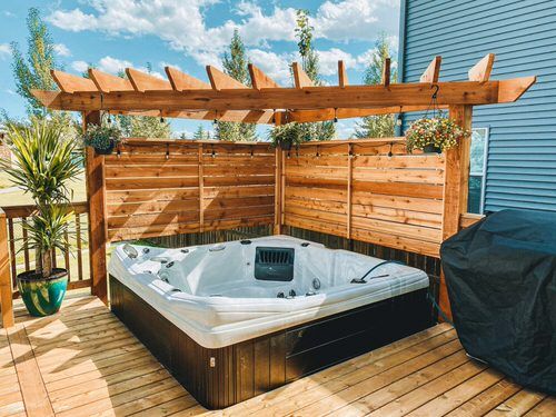 Outdoor Privacy Screen For Hot Tub