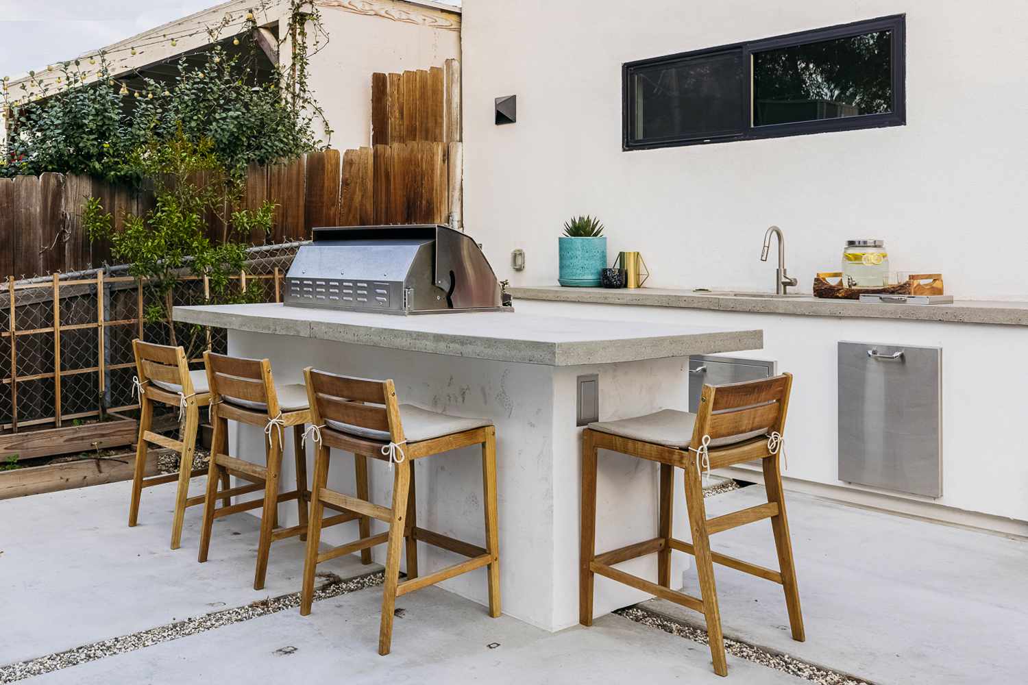 What Makes A Perfect Outdoor Kitchen? – The Home Answer