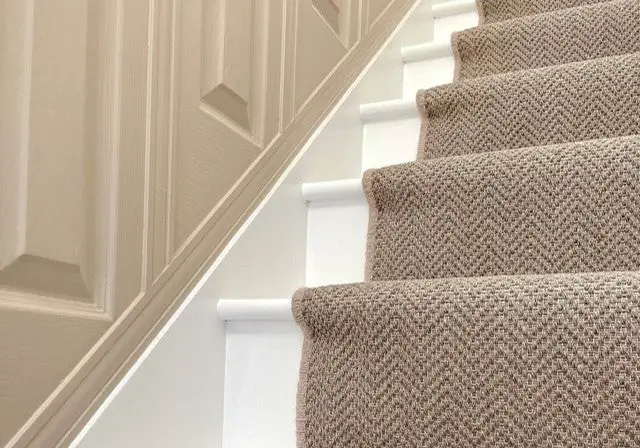 How To Paint Staircase With Carpet