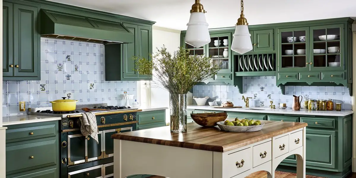 Design Ideas for Glazed Cabinets